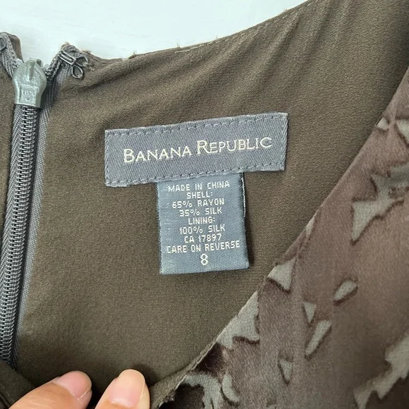 Banana Republic Silk Dress - Picture 5 of 10